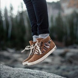Inkkas Tan Suede Camping Boot